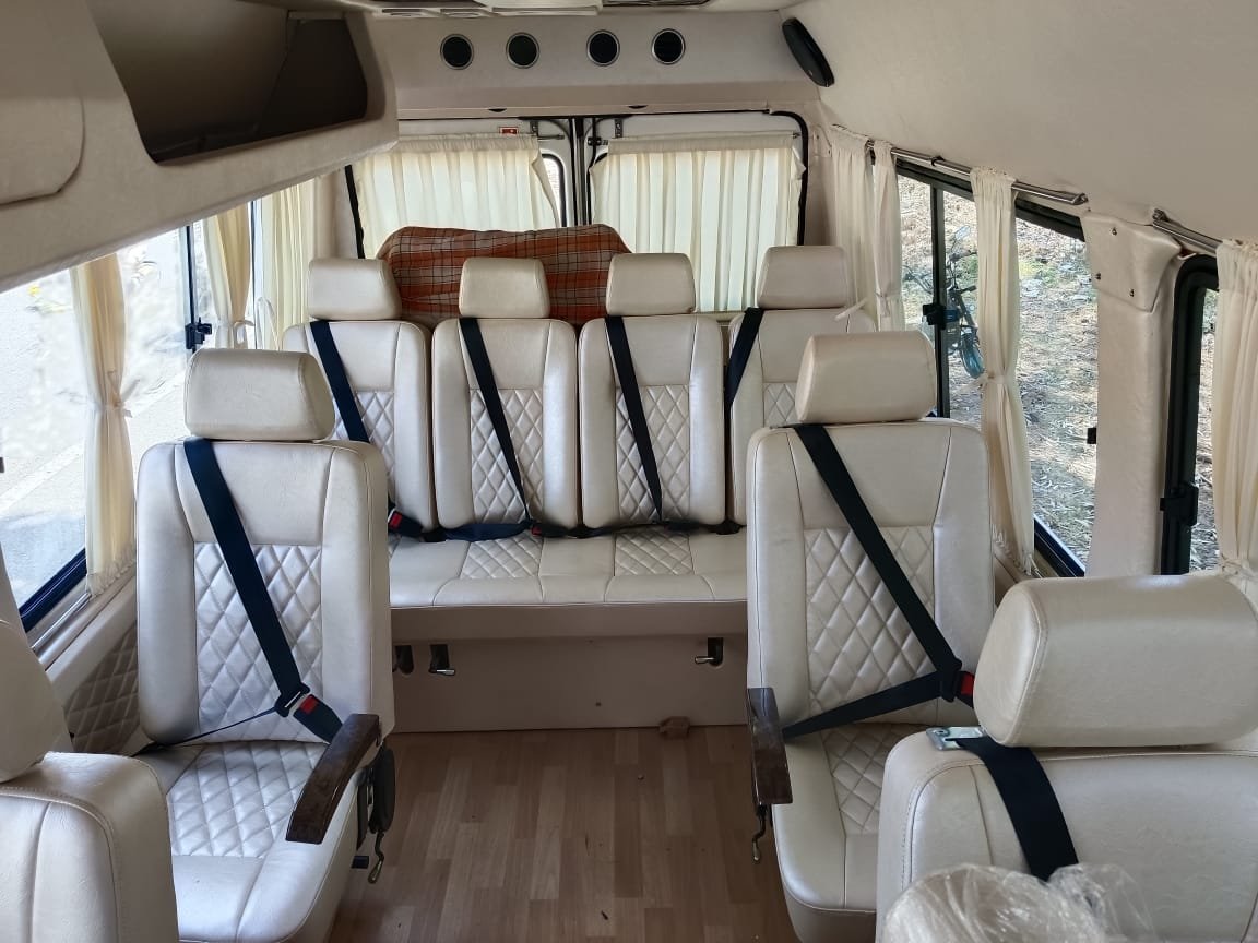 8 seater luxury Tempo Traveller Bangalore